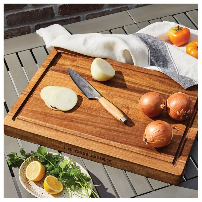 Le Creuset Cutting Board (Butcher Block)