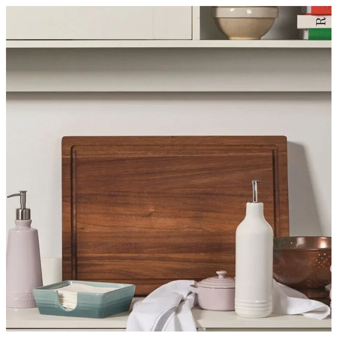 Le Creuset Cutting Board (Butcher Block)