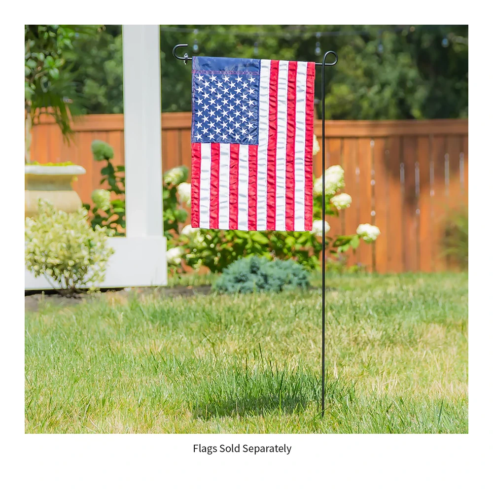 Evergreen Garden Flag Stand