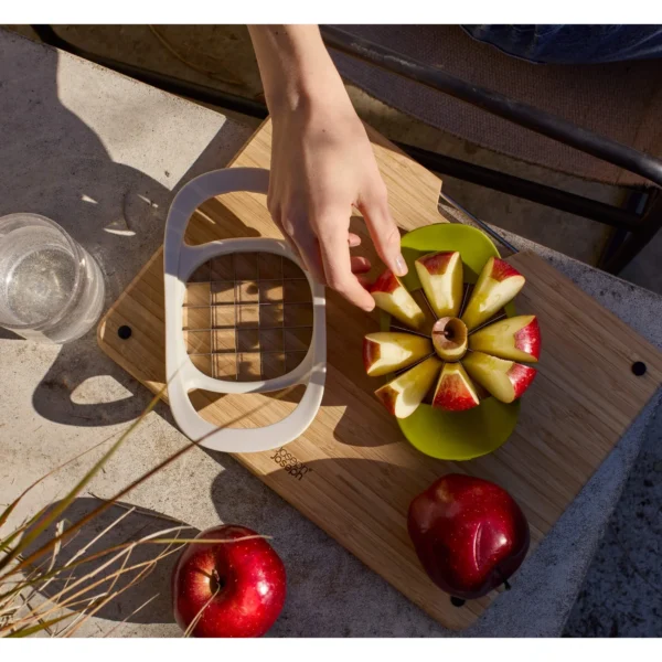 Joseph Joseph Nest Press 2-in-1 Fruit & Vegetable Cutter