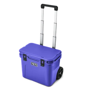 Yeti Roadie 32 Wheeled Cooler - UltraMarine Violet