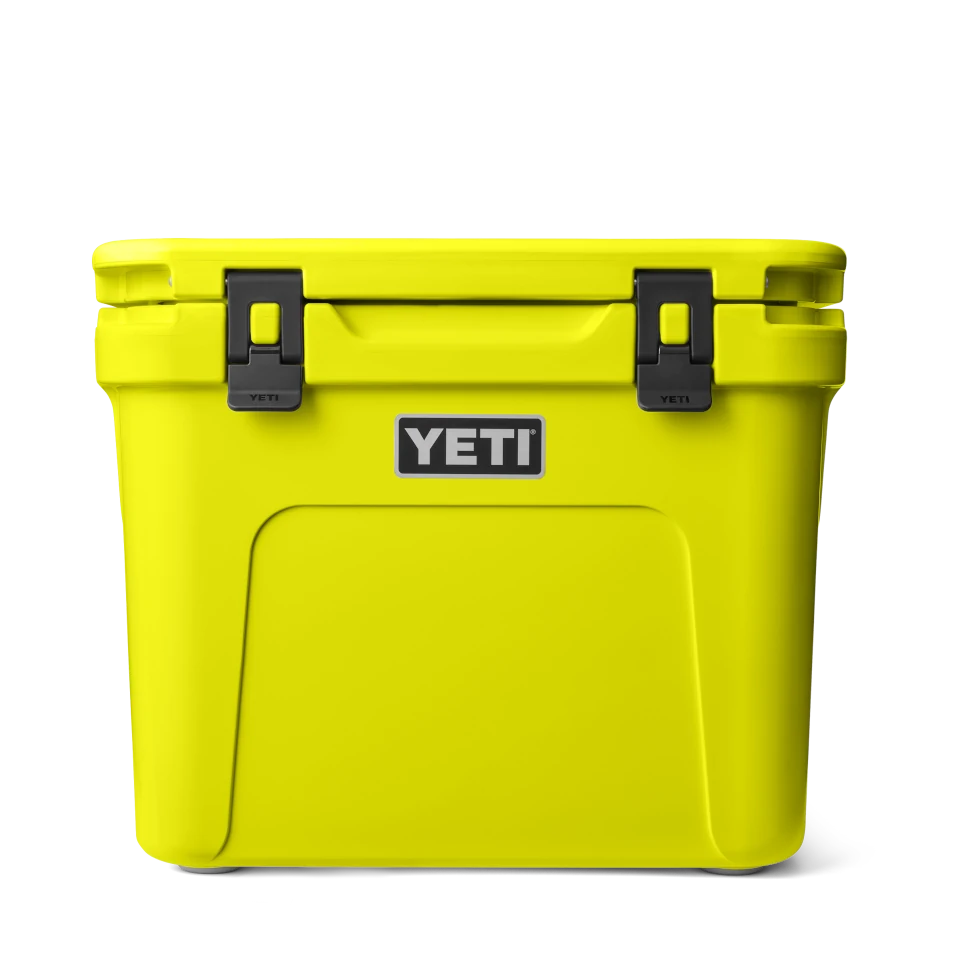 Yeti Roadie 32 Wheeled Cooler - Firefly Yellow | Berings