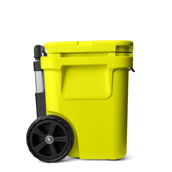 Yeti Roadie 32 Wheeled Cooler - Firefly Yellow | Berings