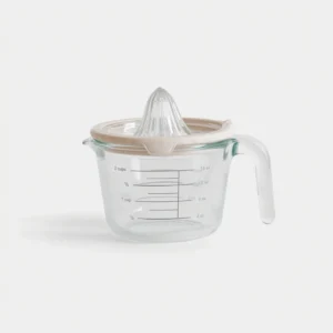Genicook Glass Measuring Cup with Juicer