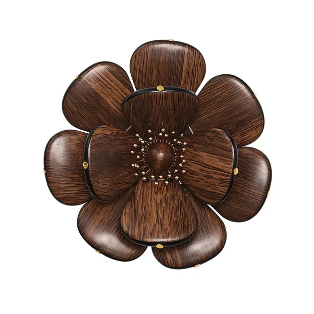 Kim Seybert Begonia Napkin Ring in Brown-Gold