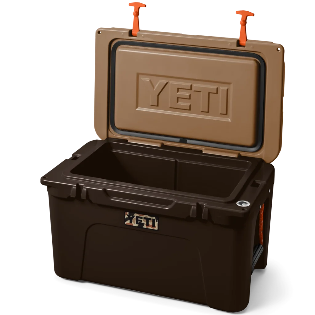 Yeti Tundra 45 Hard Cooler - Wetlands Camo2