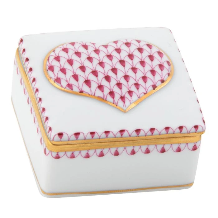 Herend Embossed Heart Box - Raspberry