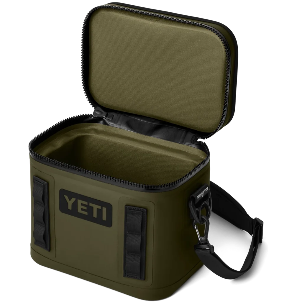 Yeti Hopper Flip 8 Soft Cooler - Olive Black2