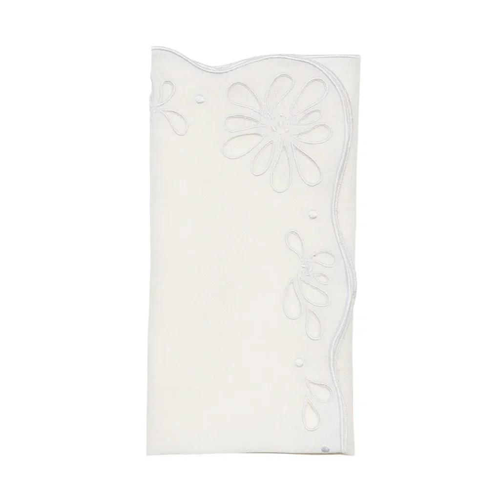 Kim Seybert Bloom Napkin - White Kim Seybert Bloom Napkin - White