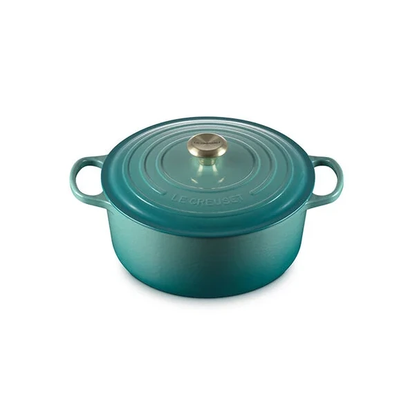 Le Creuset Signature Round Dutch Oven - Riviera, 7.25 qt.