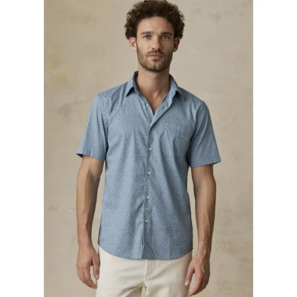 Faherty Short-Sleeve Movement Monterey Shirt - Teal Grove Foliage