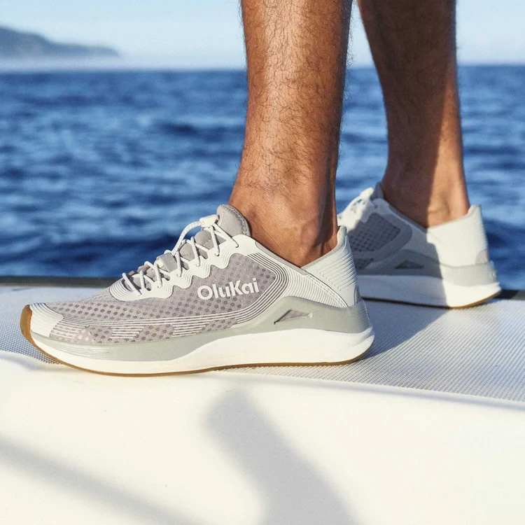 OluKai ‘Ahi Performance Marine Shoes - Ash / Sterling