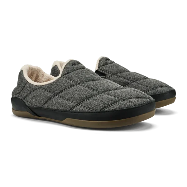 OluKai Pūkuʻi Slippers - Dark Shadow / Lava Rock