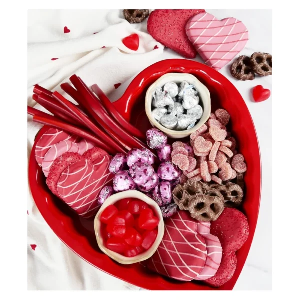 USA Pan 10" Red Heart Cake Pan