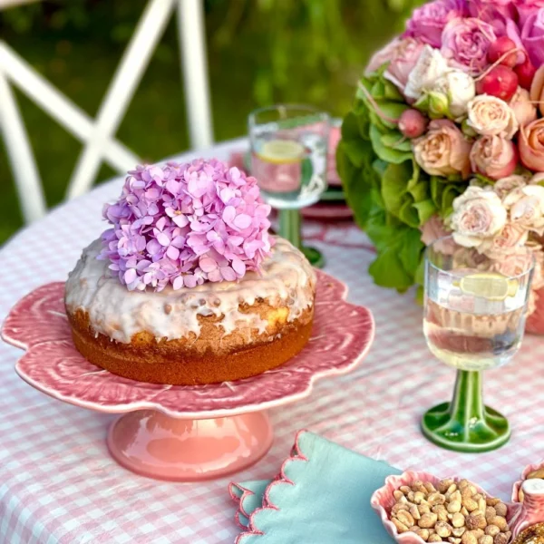 Bordallo Pinheiro Cabbage Pink Cake Stand