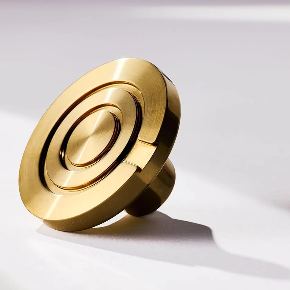 Le Creuset Light Gold Crucible Knob - Medium