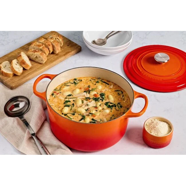 Le Creuset Signature Round Deep Oven - Nectar