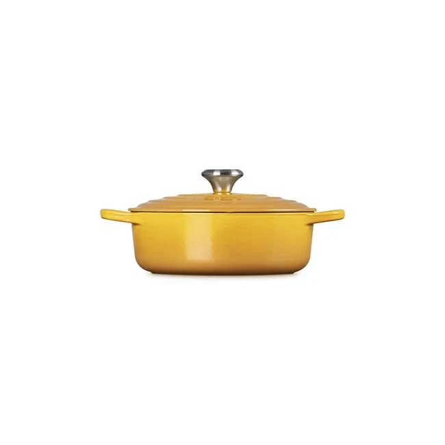 Le Creuset Signature Round Wide Oven - Nectar
