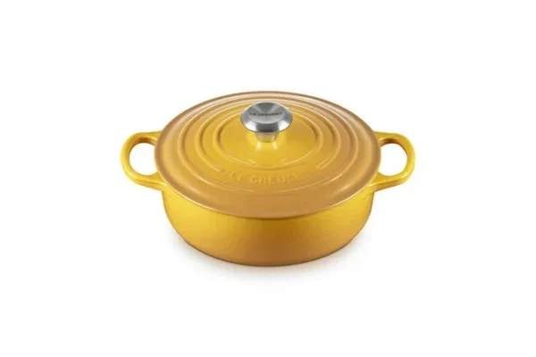 Le Creuset Signature Round Wide Oven - Nectar