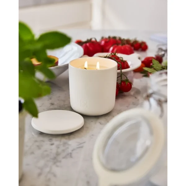 CIRCA Oceanique Scented Candle, 10.6 oz.