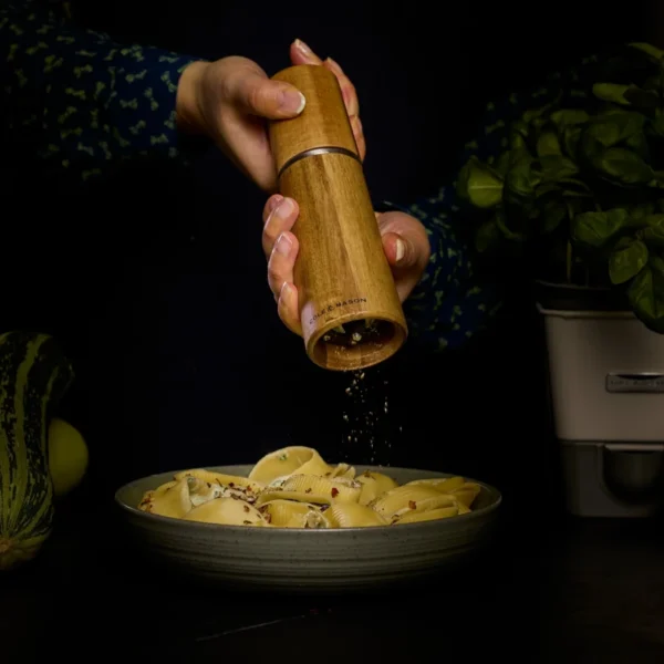 Cole & Mason Marlow Salt & Pepper Mill - Natural Acacia
