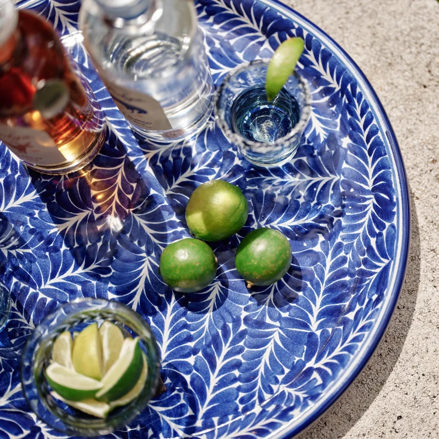 Jan Barboglio Palma Azul Tray - Blue & White