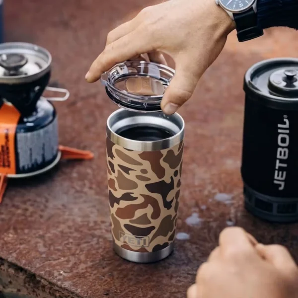 Yeti Rambler 20oz Tumbler with MagSlider Lid - Wetlands Camo