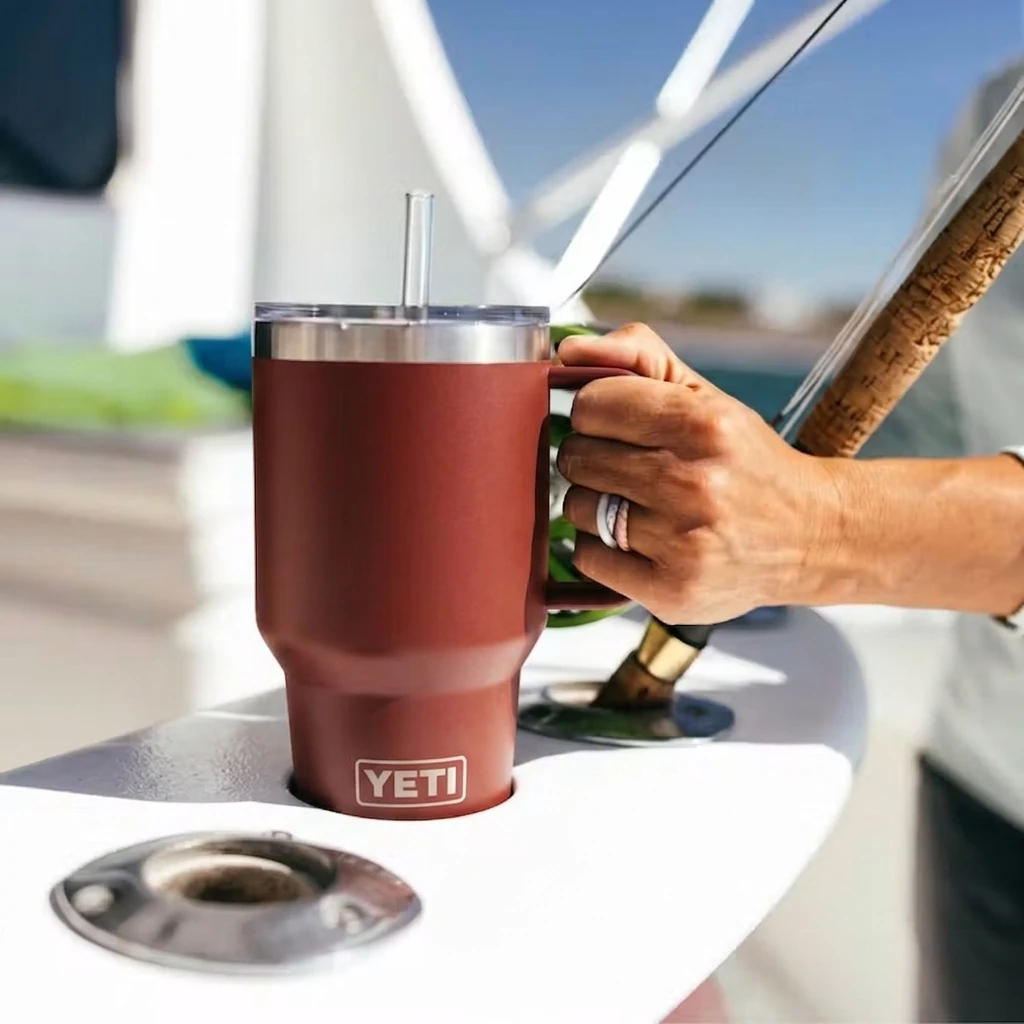Yeti Rambler 35oz Mug with Straw Lid - Stag Red