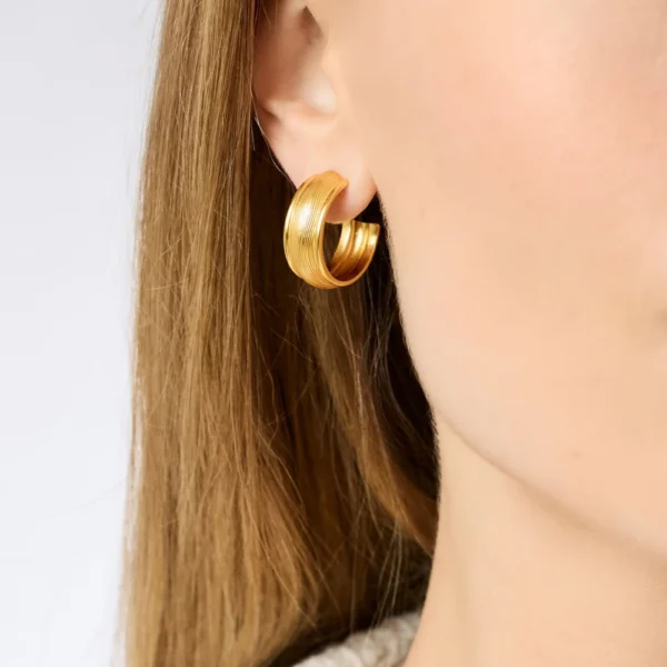 Julie Vos Cobblestone Hoop
