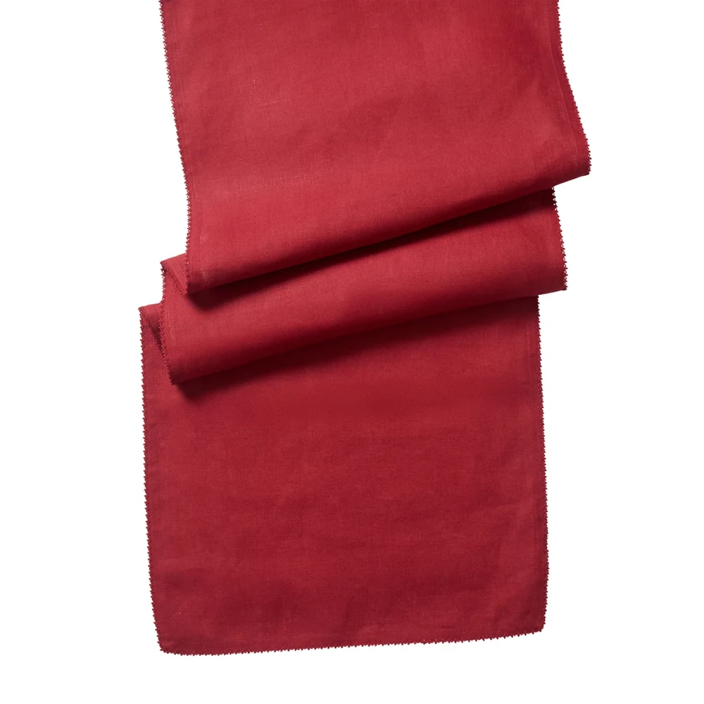 Juliska Berry Scallop Table Runner - Ruby Juliska Berry Scallop Table Runner - Ruby