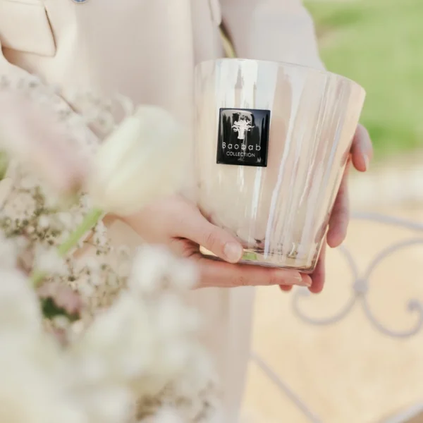 Baobab White Pearls Signature Scented Candle2