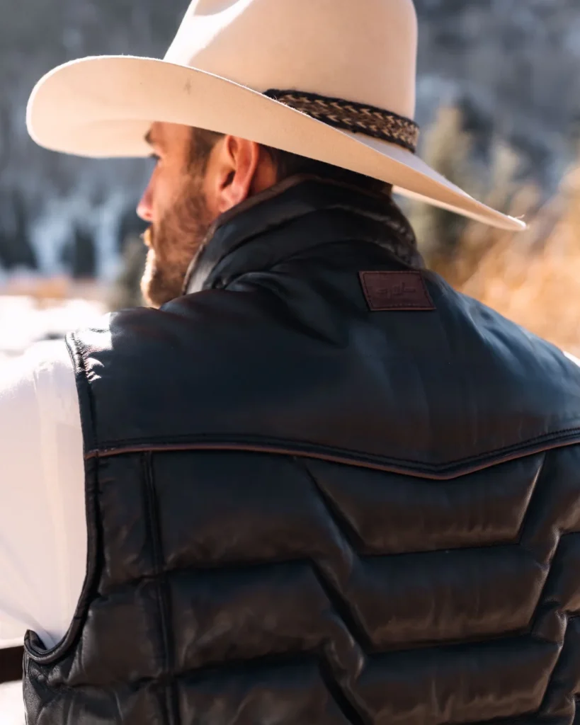 Texas Standard Maverick Leather Vest - Cannon Black3